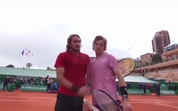 法网鏖战蒙特卡洛大师赛，西西帕斯统治全场