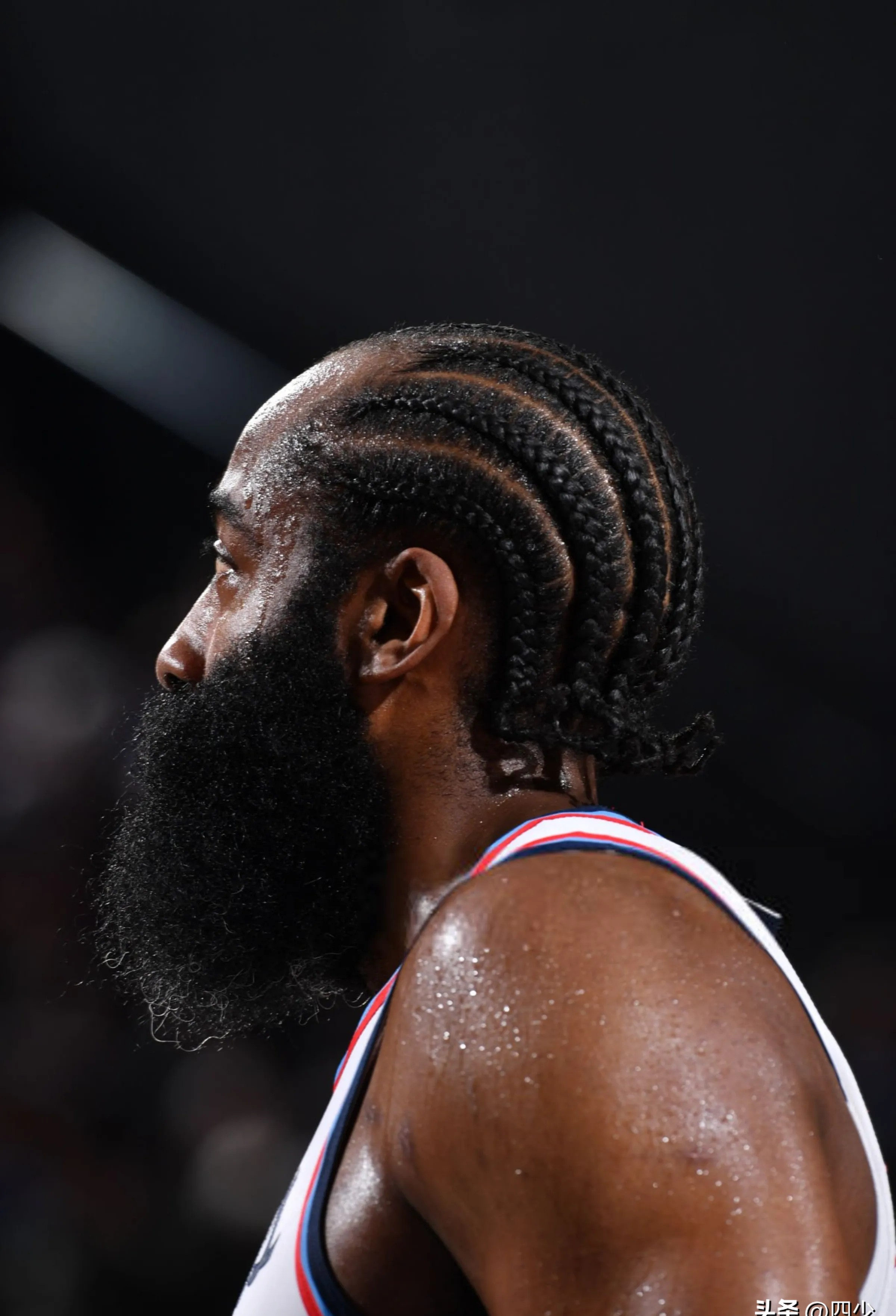 尼克斯翻盘湖人，哈登惊艳四座