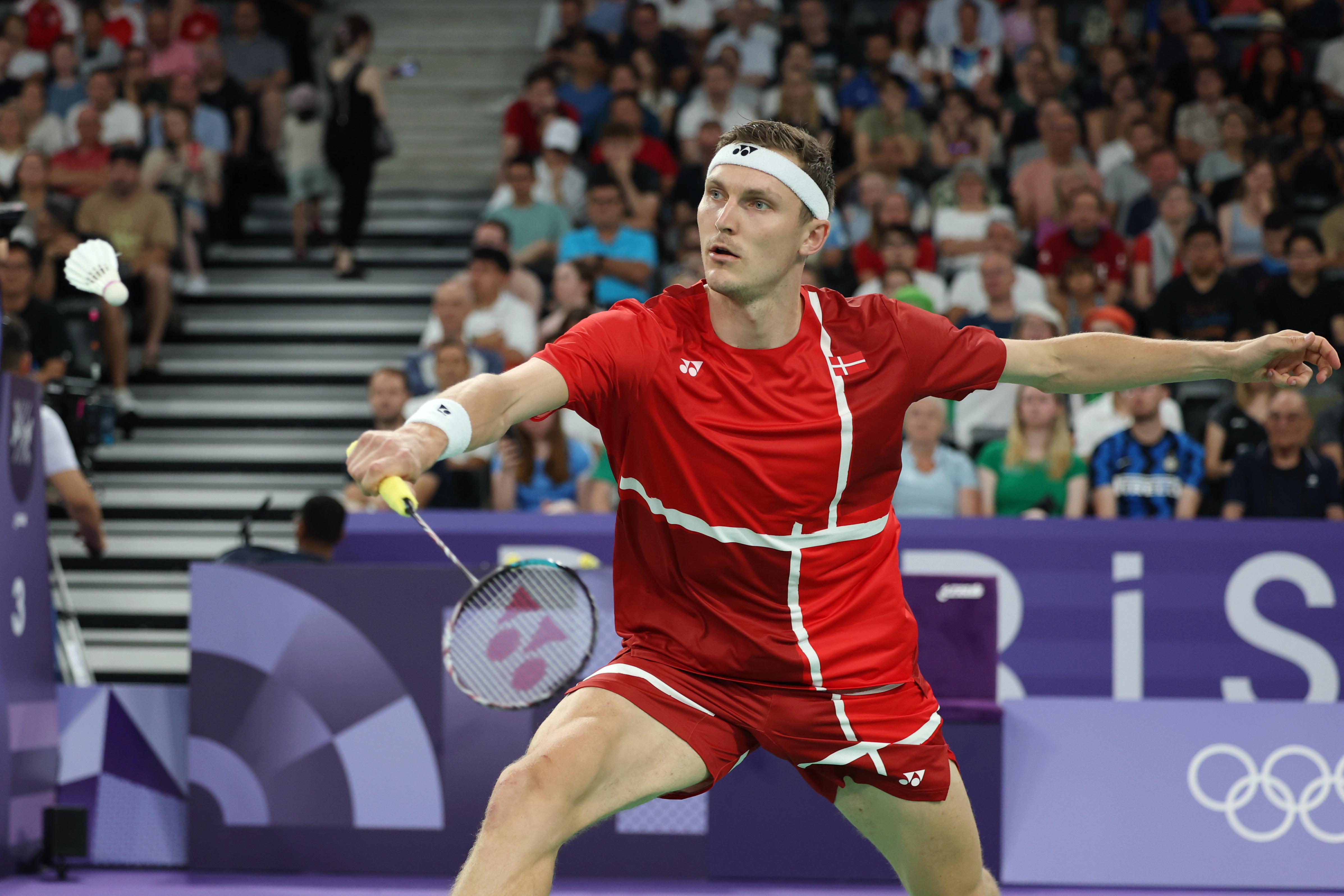 丹麦羽毛球队完胜中国羽毛球队，安赛龙统治全场