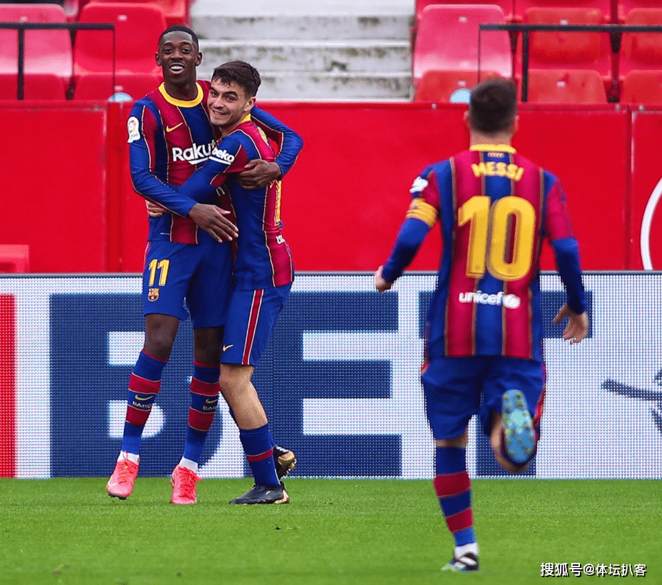 塞内加尔血洗瑞士，梅西爆发神勇