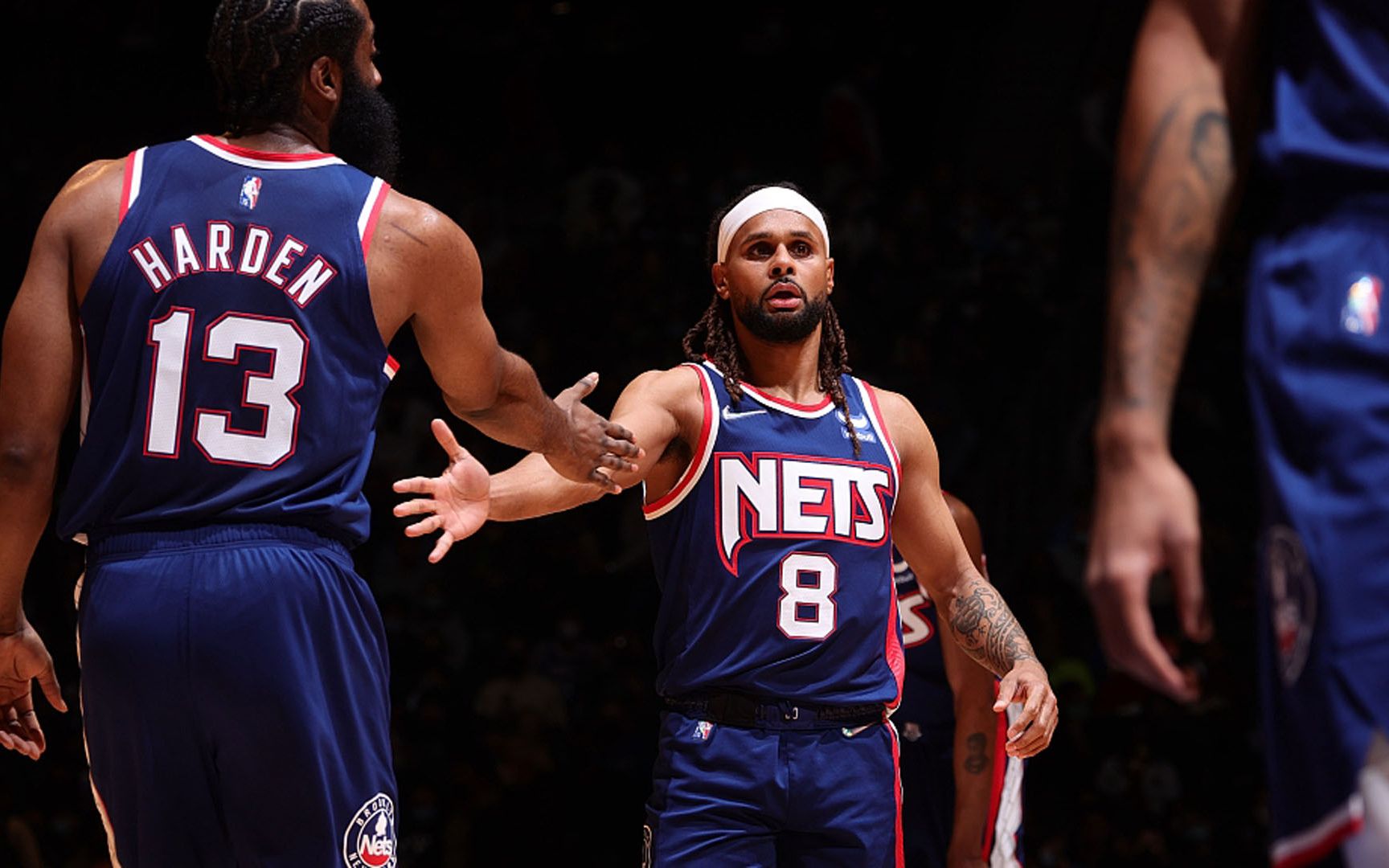 灰熊碾压篮网B队,加里纳利关键制胜 灰熊碾压篮网B队,加里纳利关键制胜