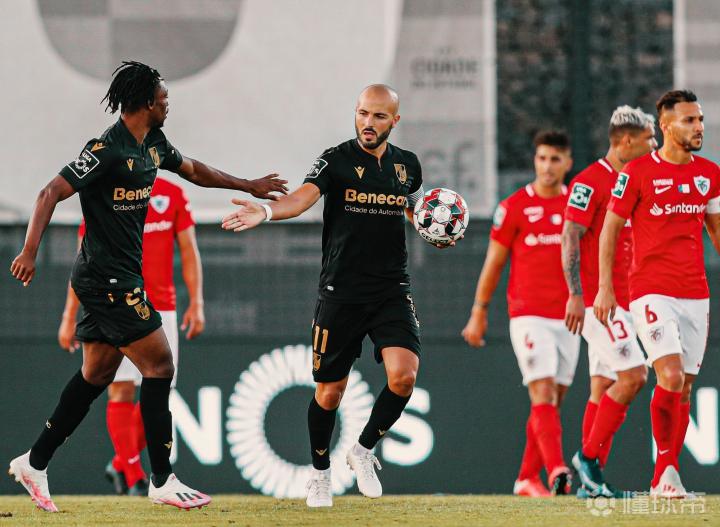 日本队轻取葡萄牙队,波尔统治全场 日本队轻取葡萄牙队,波尔统治全场