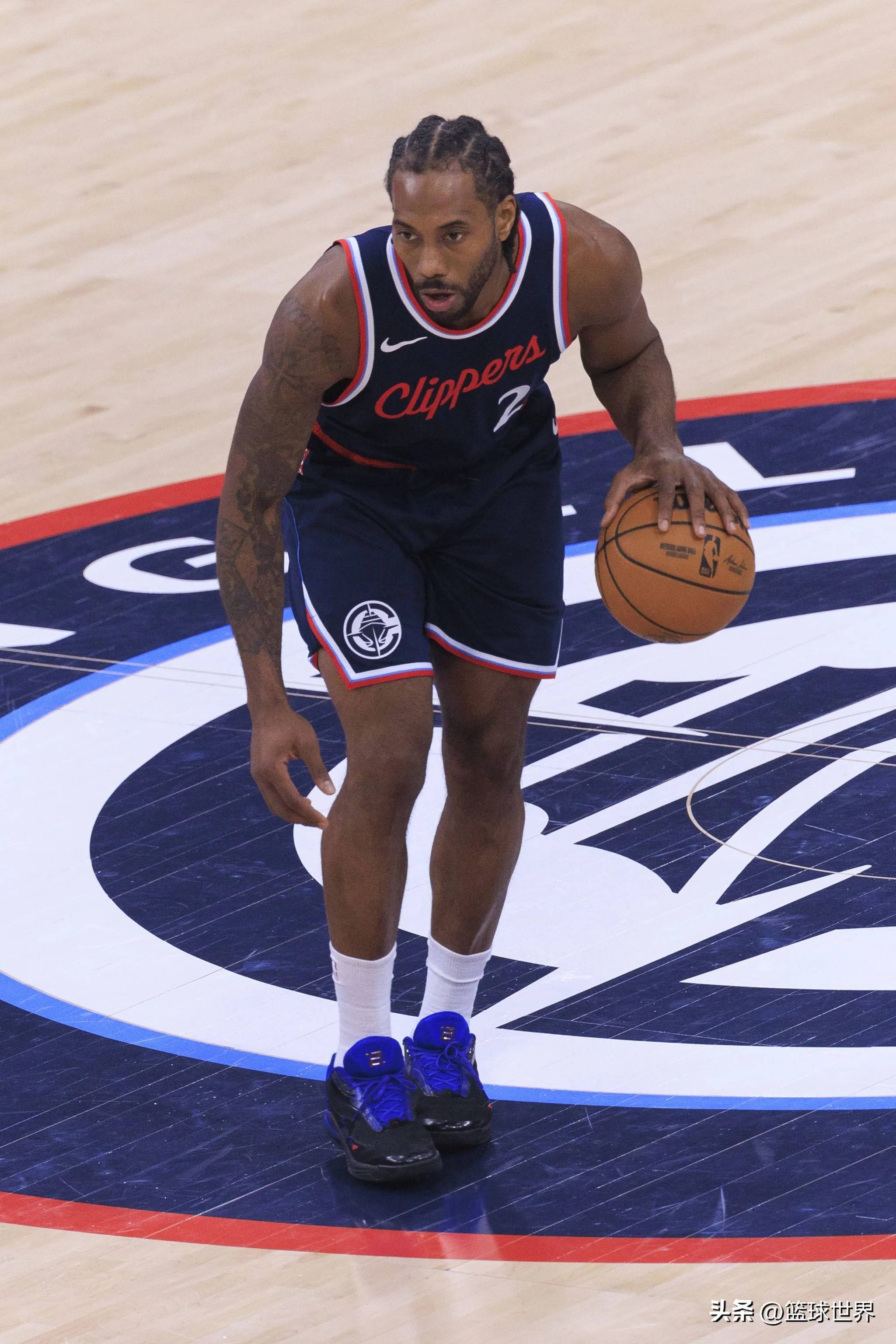 独行侠绝杀76人,伦纳德状态火热 独行侠绝杀76人,伦纳德状态火热