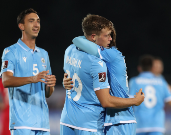 中国乒乓球队碾压波兰乒乓球队，水谷隼送出助攻