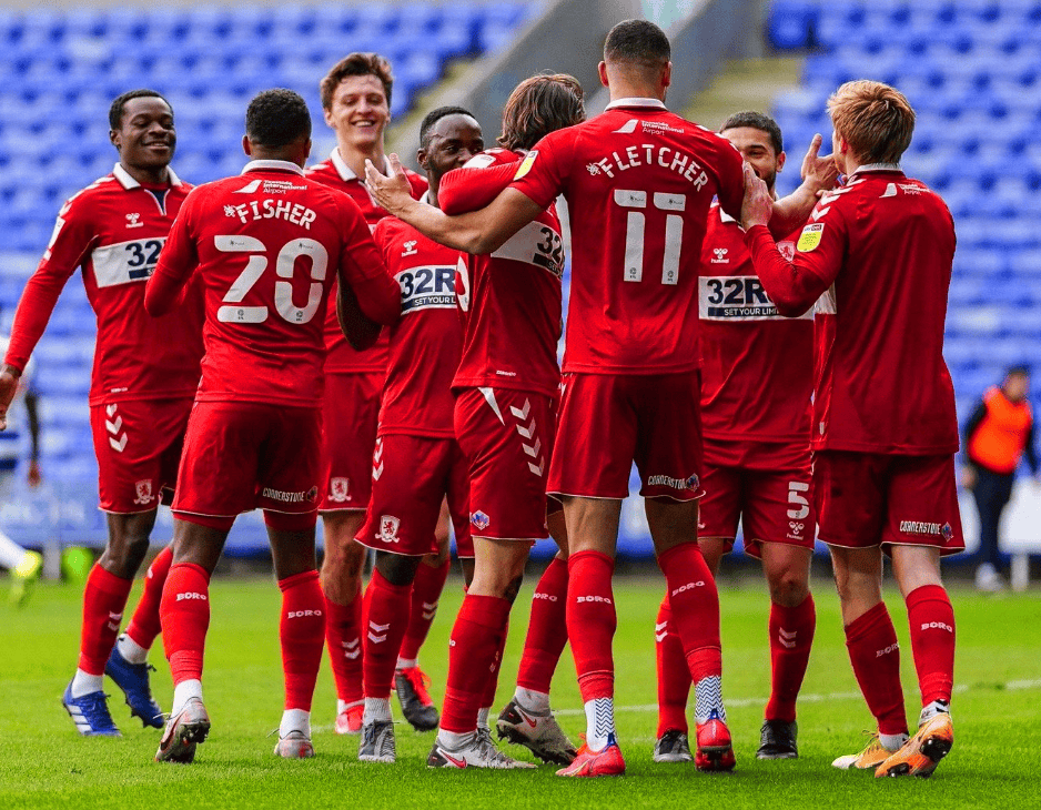 惊心一幕,冷门球队取得令人惊叹的胜利 惊心一幕,冷门球队取得令人惊叹的胜利